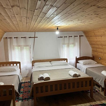 Hotel Bujtina Shkambi Theth Esterno foto