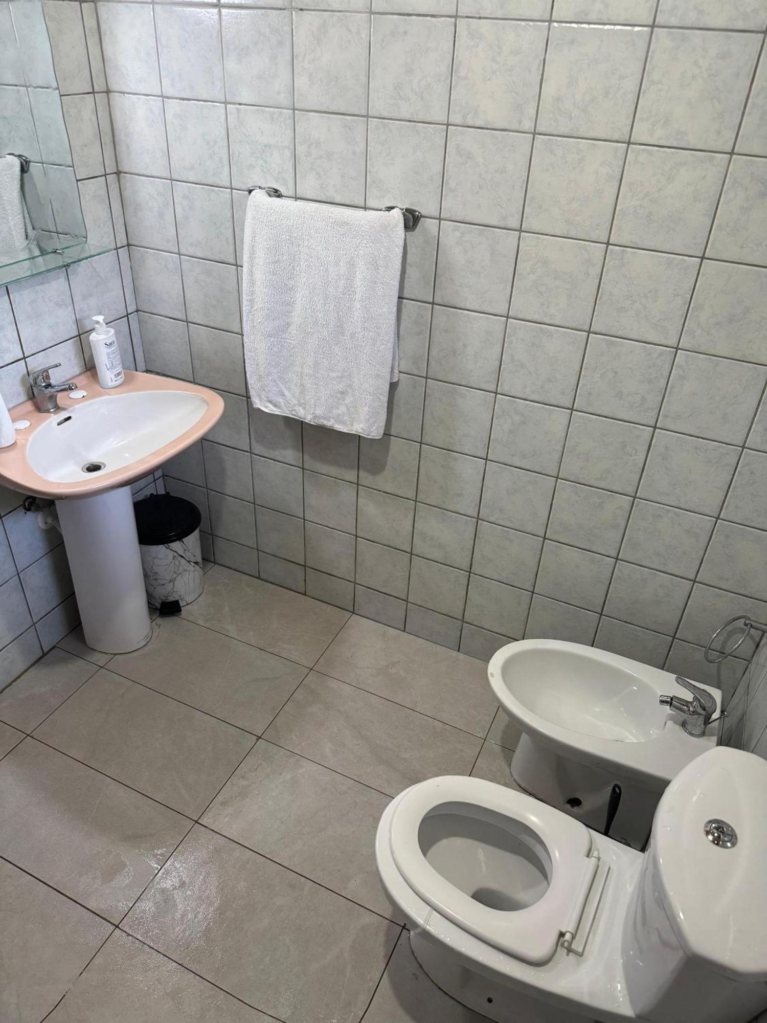 Hotel Bujtina Shkambi Theth Esterno foto