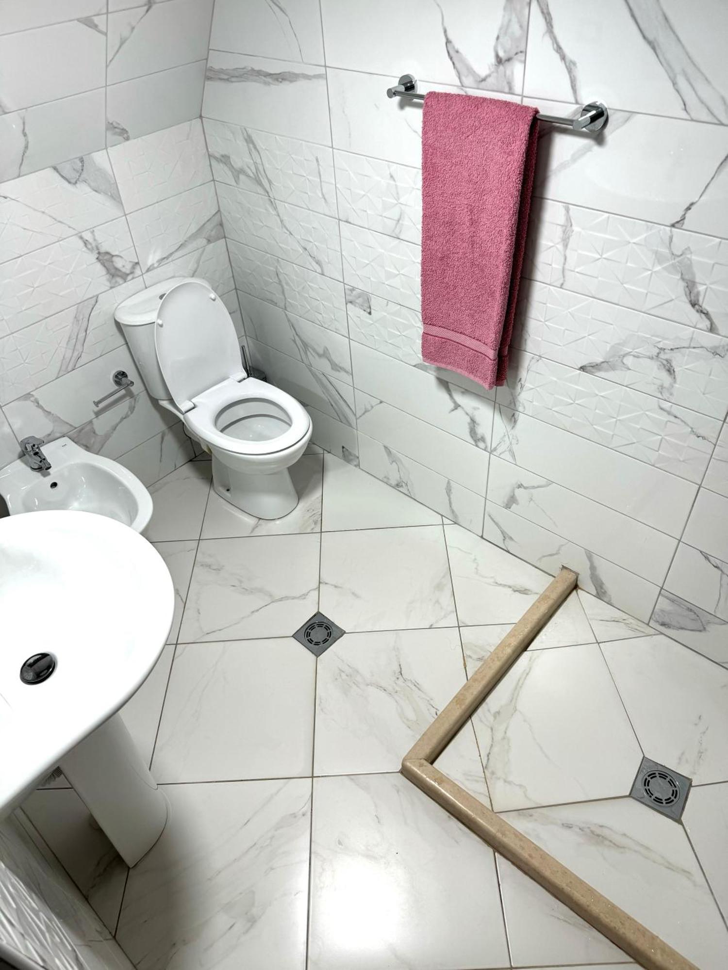 Hotel Bujtina Shkambi Theth Esterno foto